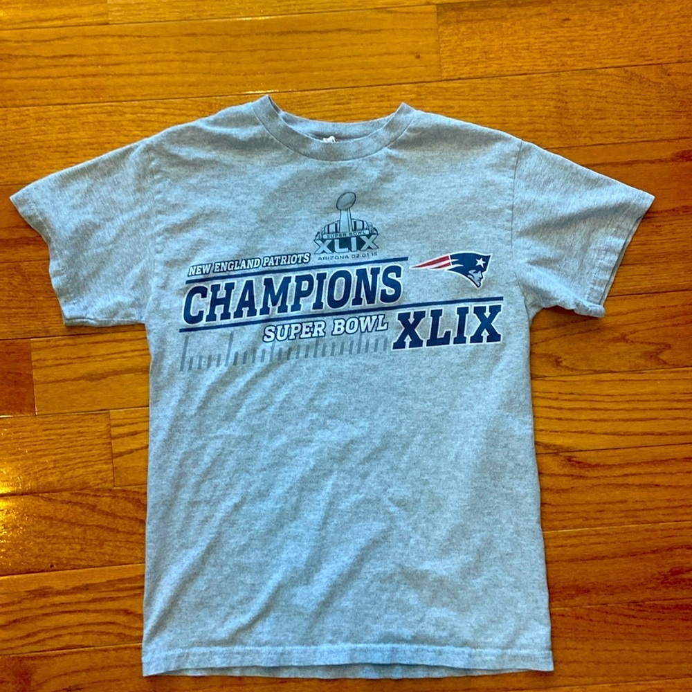 Patriots SuperBowl  XLIX 2015 men’s size small